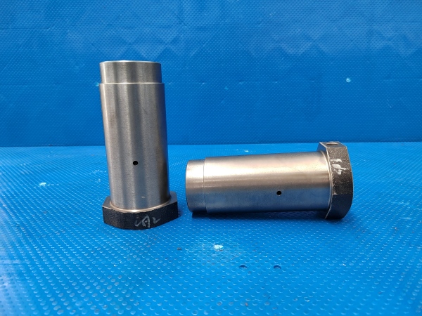 离合器轴承座2(1)